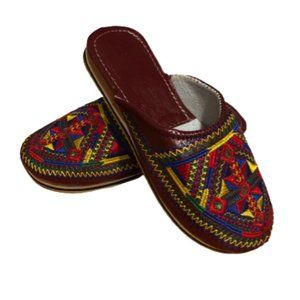 outdoors Moroccan babouche